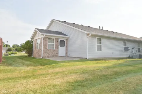 1139 E Apple Blossom Lane Greenfield IN 46140