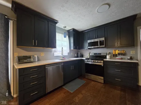 8925 Walnut Street Taylorsville IN 47280