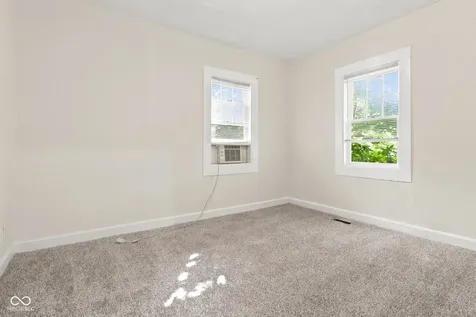3555-3557 Evergreen Avenue Indianapolis IN 46205