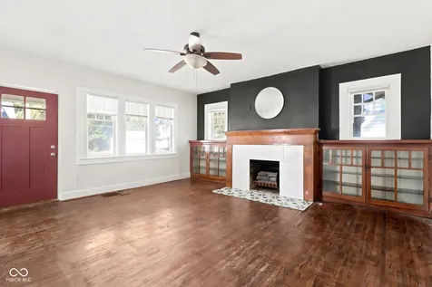 3555-3557 Evergreen Avenue Indianapolis IN 46205