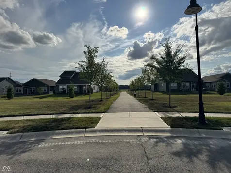 805 Sapp Circle Westfield IN 46074