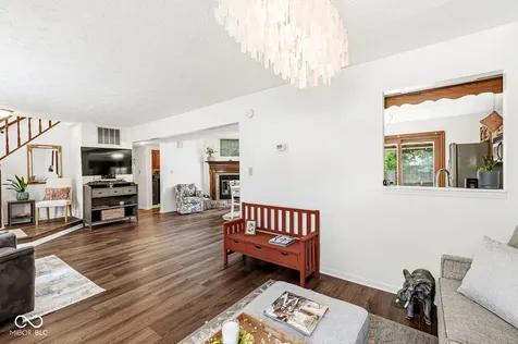 179 Suncrest Drive Greenwood IN 46143