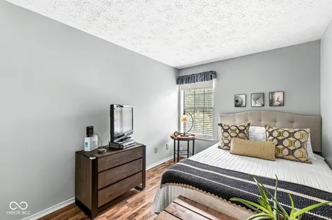 179 Suncrest Drive Greenwood IN 46143