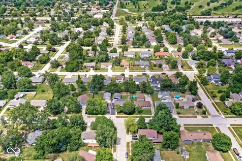 179 Suncrest Drive Greenwood IN 46143