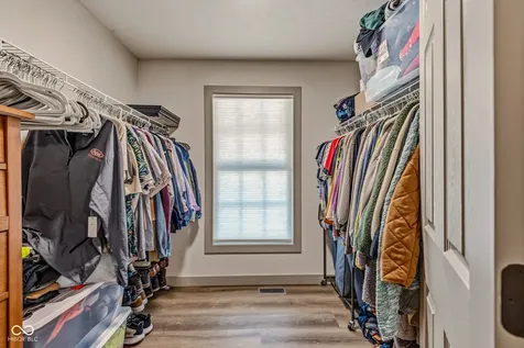 8486 W Georgetown Columbus IN 47201