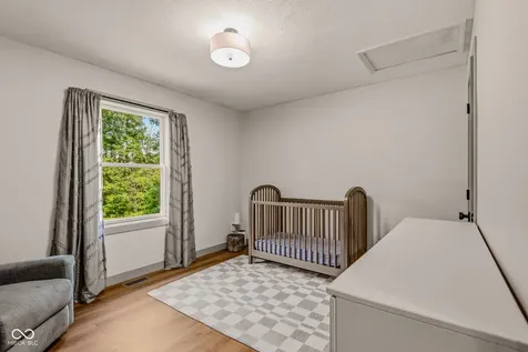 8486 W Georgetown Columbus IN 47201