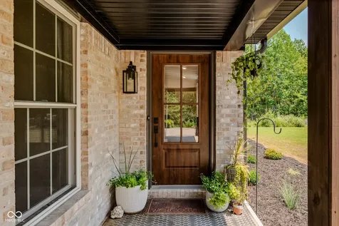 8486 W Georgetown Columbus IN 47201
