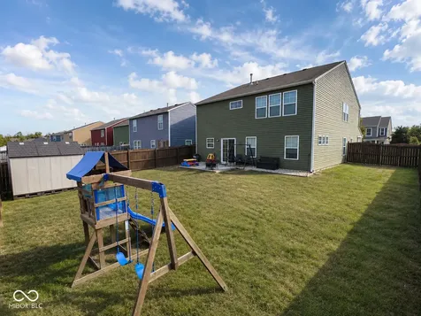 902 Olmsted Court Shelbyville IN 46176