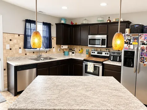 902 Olmsted Court Shelbyville IN 46176