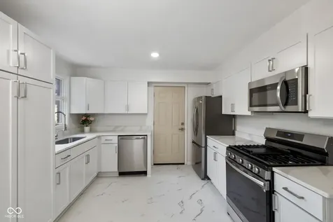 6609 Beech Drive Indianapolis IN 46214