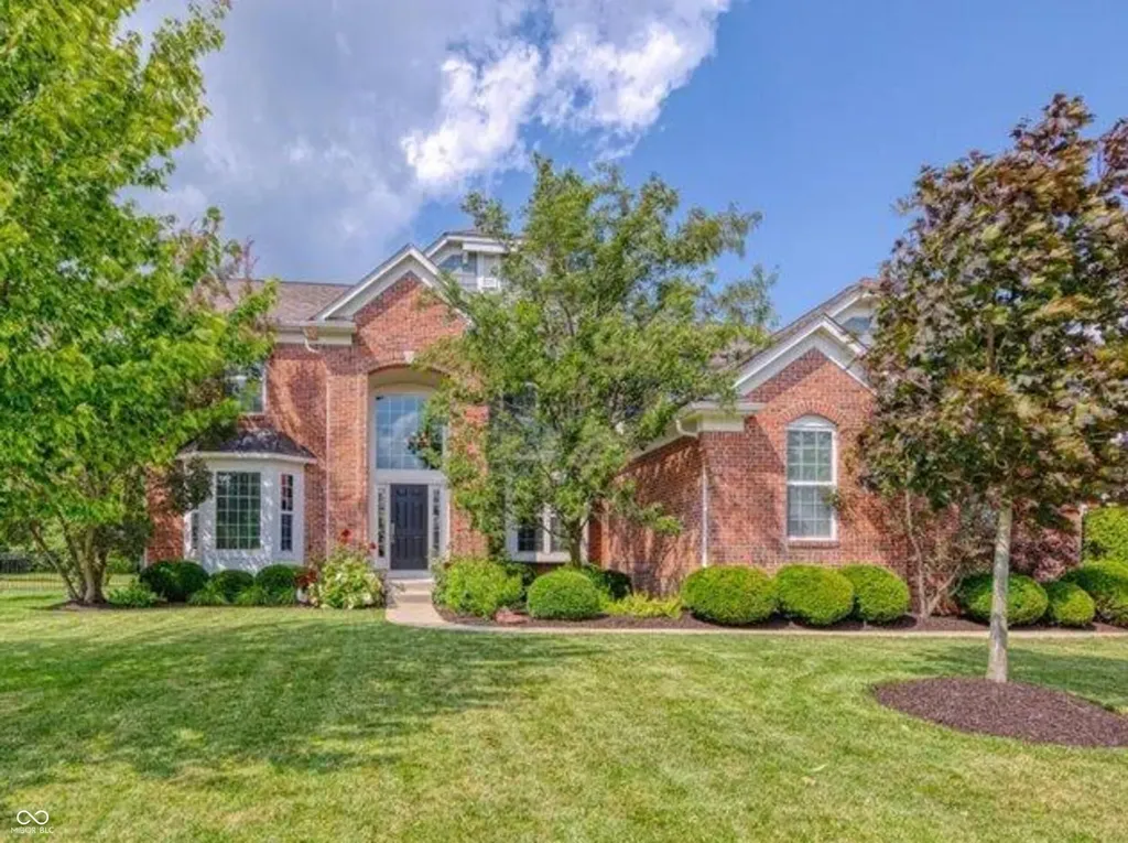 9310 Windrift Way Zionsville IN 46077