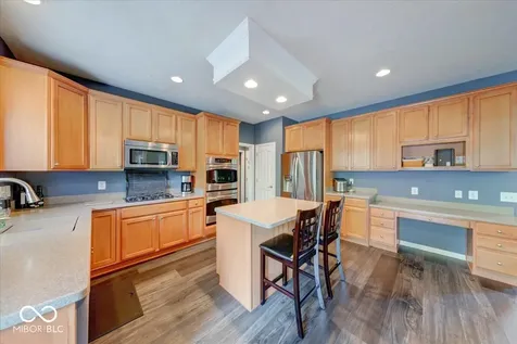 9310 Windrift Way Zionsville IN 46077