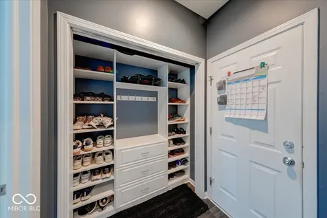 9310 Windrift Way Zionsville IN 46077