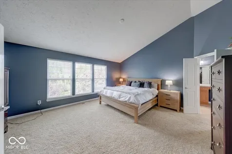 9310 Windrift Way Zionsville IN 46077