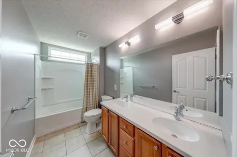 9310 Windrift Way Zionsville IN 46077