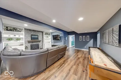 9310 Windrift Way Zionsville IN 46077