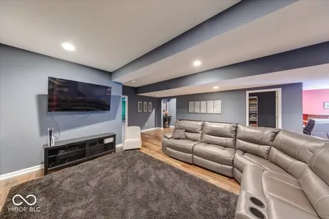 9310 Windrift Way Zionsville IN 46077