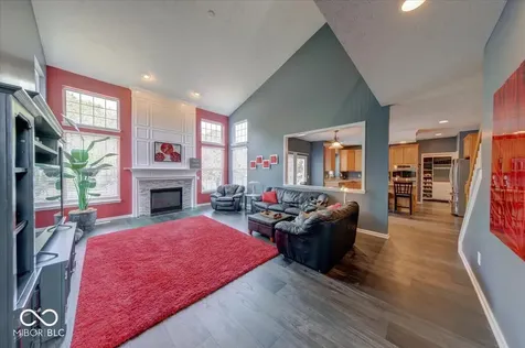 9310 Windrift Way Zionsville IN 46077