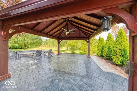 9310 Windrift Way Zionsville IN 46077