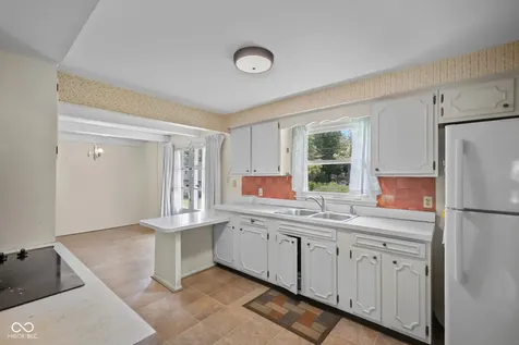 10211 Heather Hills Road Indianapolis IN 46229