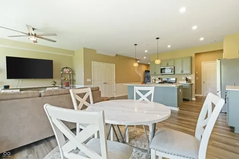14126 Bay Willow Drive Fishers IN 46037