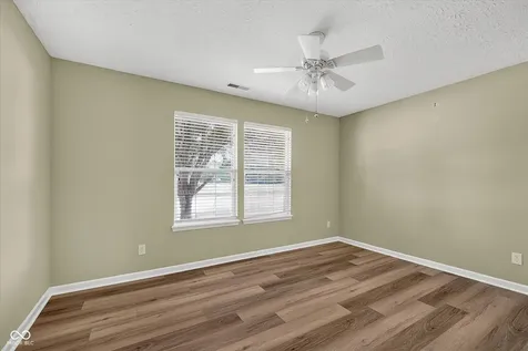 7955 Bent Willow Drive Indianapolis IN 46239