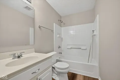 7955 Bent Willow Drive Indianapolis IN 46239