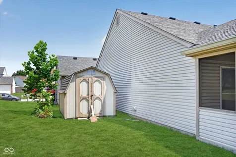 7955 Bent Willow Drive Indianapolis IN 46239