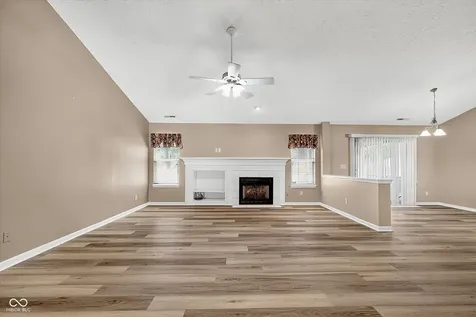 7955 Bent Willow Drive Indianapolis IN 46239