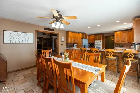5425 E 700 N Franklin IN 46131