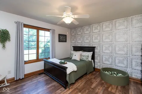 5425 E 700 N Franklin IN 46131