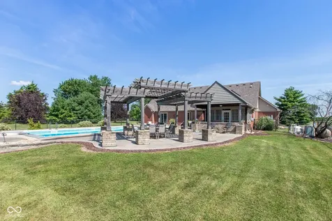 5425 E 700 N Franklin IN 46131