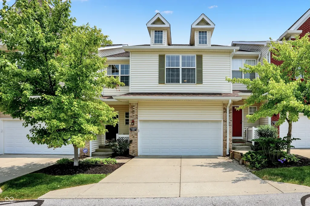 11455 Clay Hill Lane Fishers IN 46037