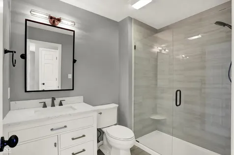 11455 Clay Hill Lane Fishers IN 46037