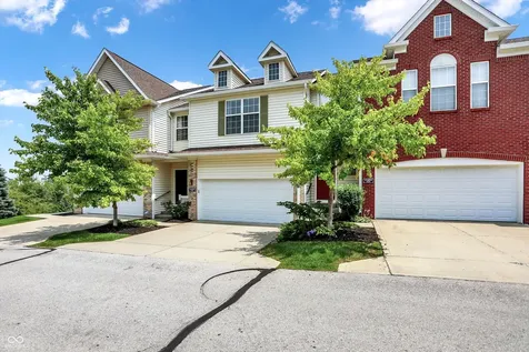 11455 Clay Hill Lane Fishers IN 46037