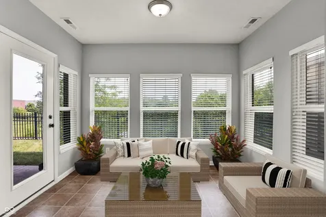 11455 Clay Hill Lane Fishers IN 46037