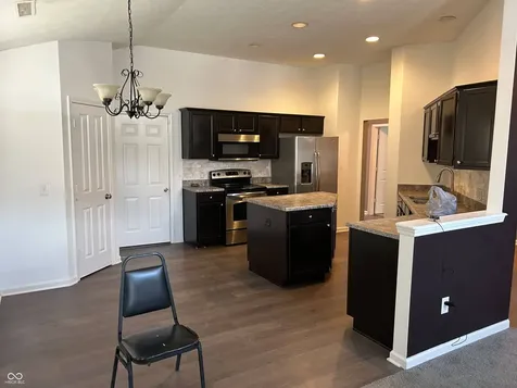 5202 Alpine Violet Way Indianapolis IN 46254
