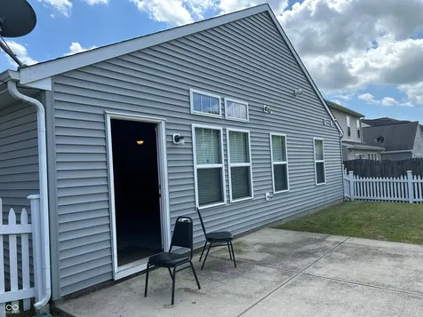 5202 Alpine Violet Way Indianapolis IN 46254