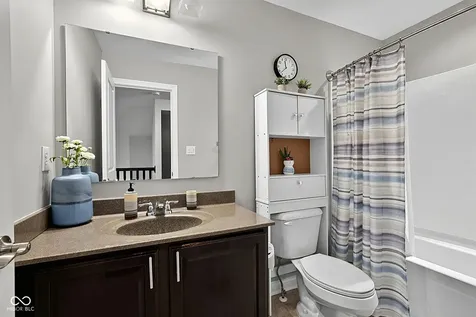 9222 Crystal River Drive Indianapolis IN 46240