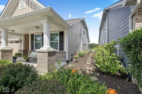 9222 Crystal River Drive Indianapolis IN 46240