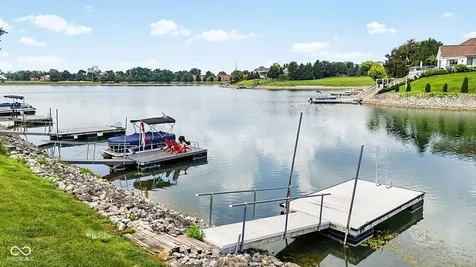 9222 Crystal River Drive Indianapolis IN 46240