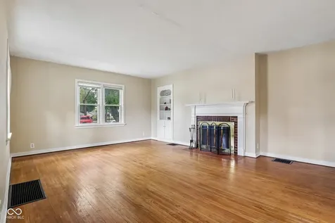 275 E Madison Street Franklin IN 46131