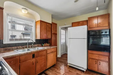 275 E Madison Street Franklin IN 46131