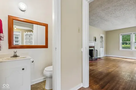 275 E Madison Street Franklin IN 46131