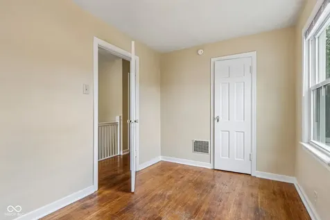 275 E Madison Street Franklin IN 46131