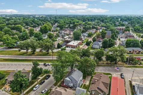 275 E Madison Street Franklin IN 46131