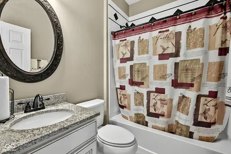 6107 W Brickell Lane Mccordsville IN 46055