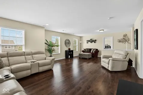 6107 W Brickell Lane Mccordsville IN 46055