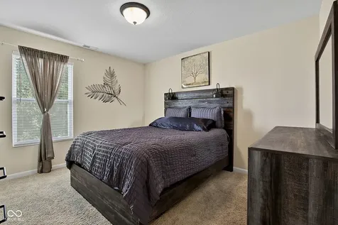 6107 W Brickell Lane Mccordsville IN 46055