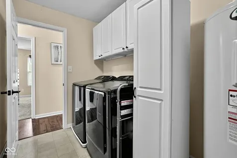6107 W Brickell Lane Mccordsville IN 46055